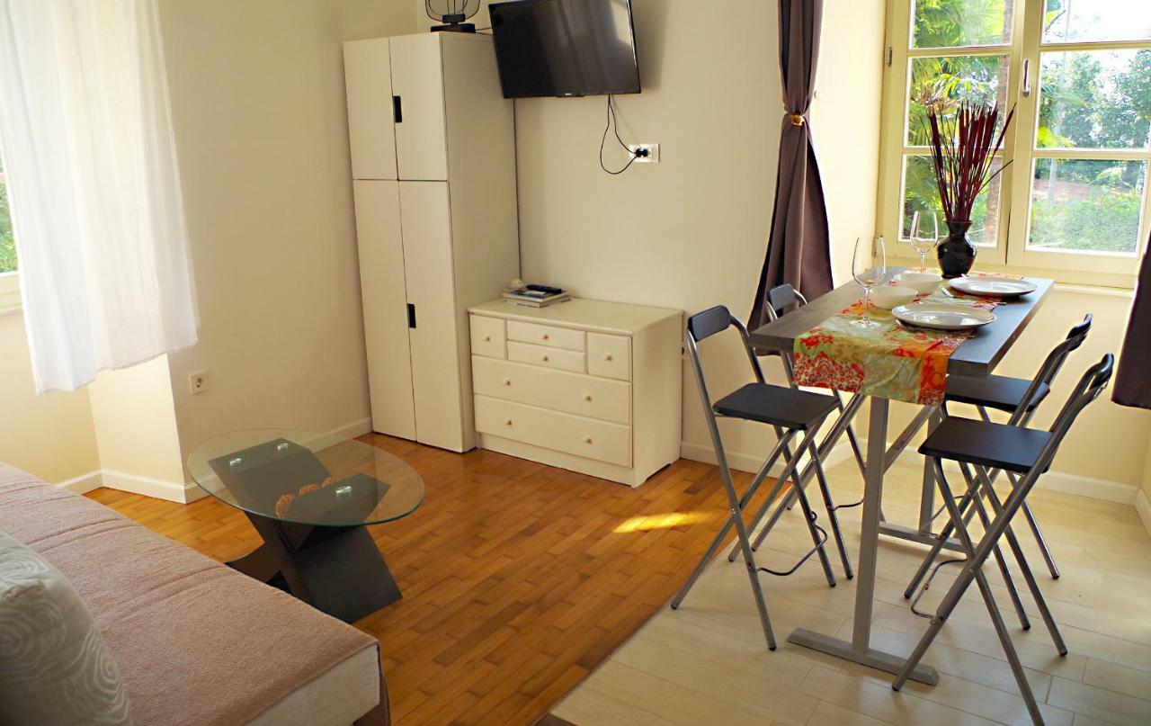 Apartment Veronika Opatija Exteriör bild